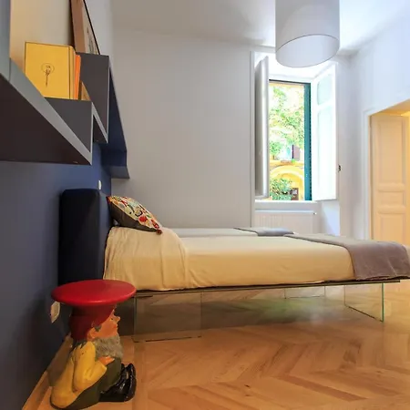 아파트 Irome Suites - Design 로마